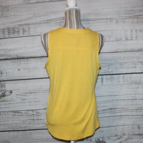 A new day Yellow Sleeveless Blouse Size Small - Picture 5 of 6